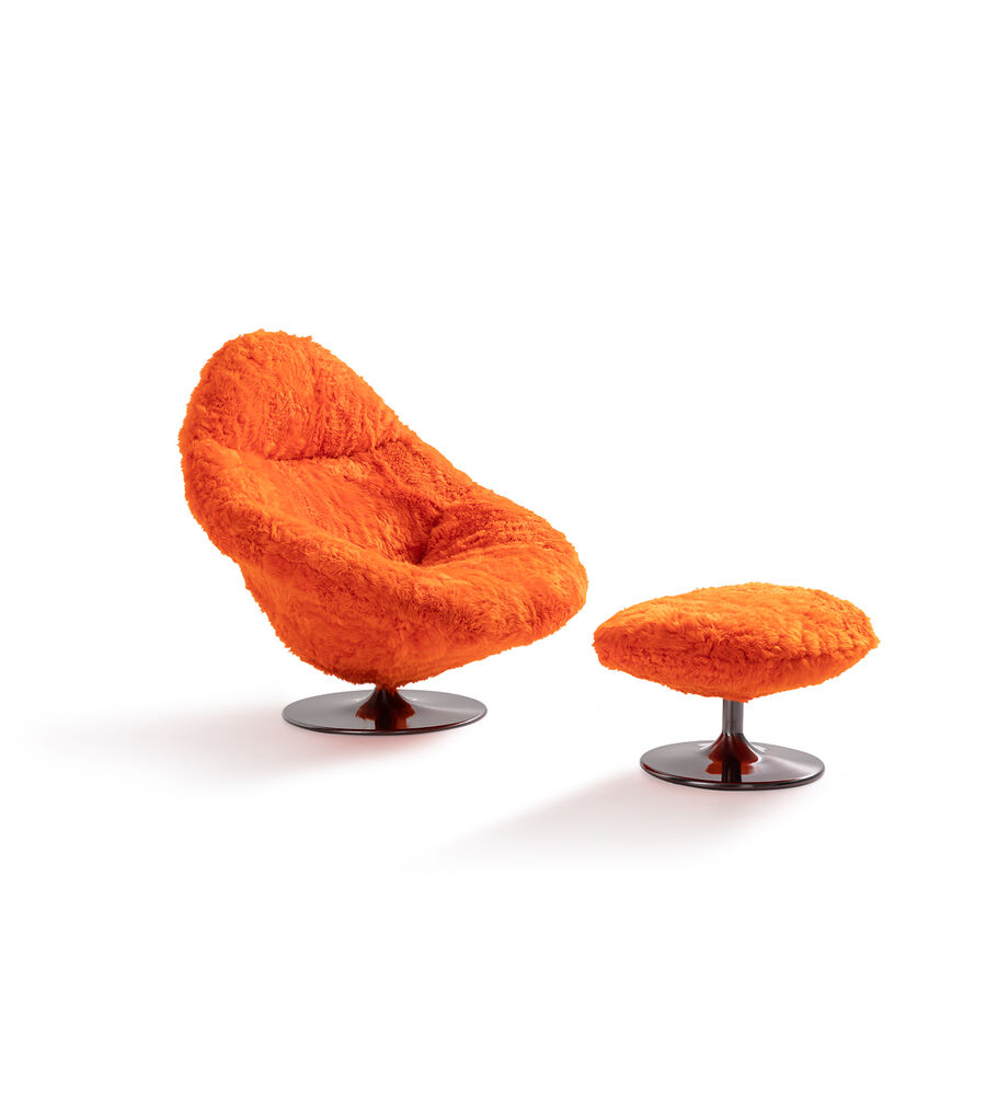 Groove & Groovy armchair