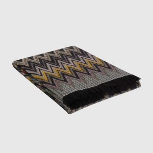 Chen 140x200 cm wool blend zigzag plaid blanket with sequins (Black)