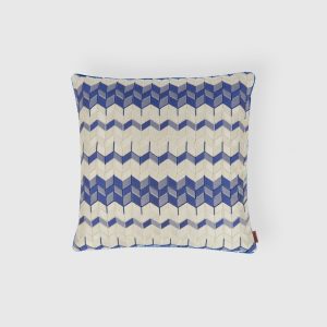 Tread 40x40 cm chevron 3D effect cushion (Blue)