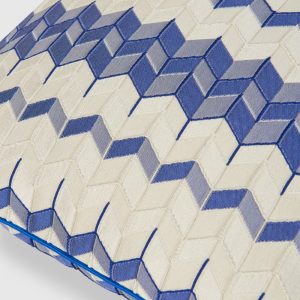 Tread 40x40 cm chevron 3D effect cushion (Blue)