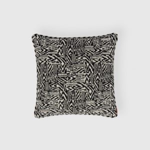 Noise Cushion 40X40 (Black & White)