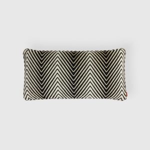 Ziggy 30x60 cm viscose blend zigzag cushion (Black & White)