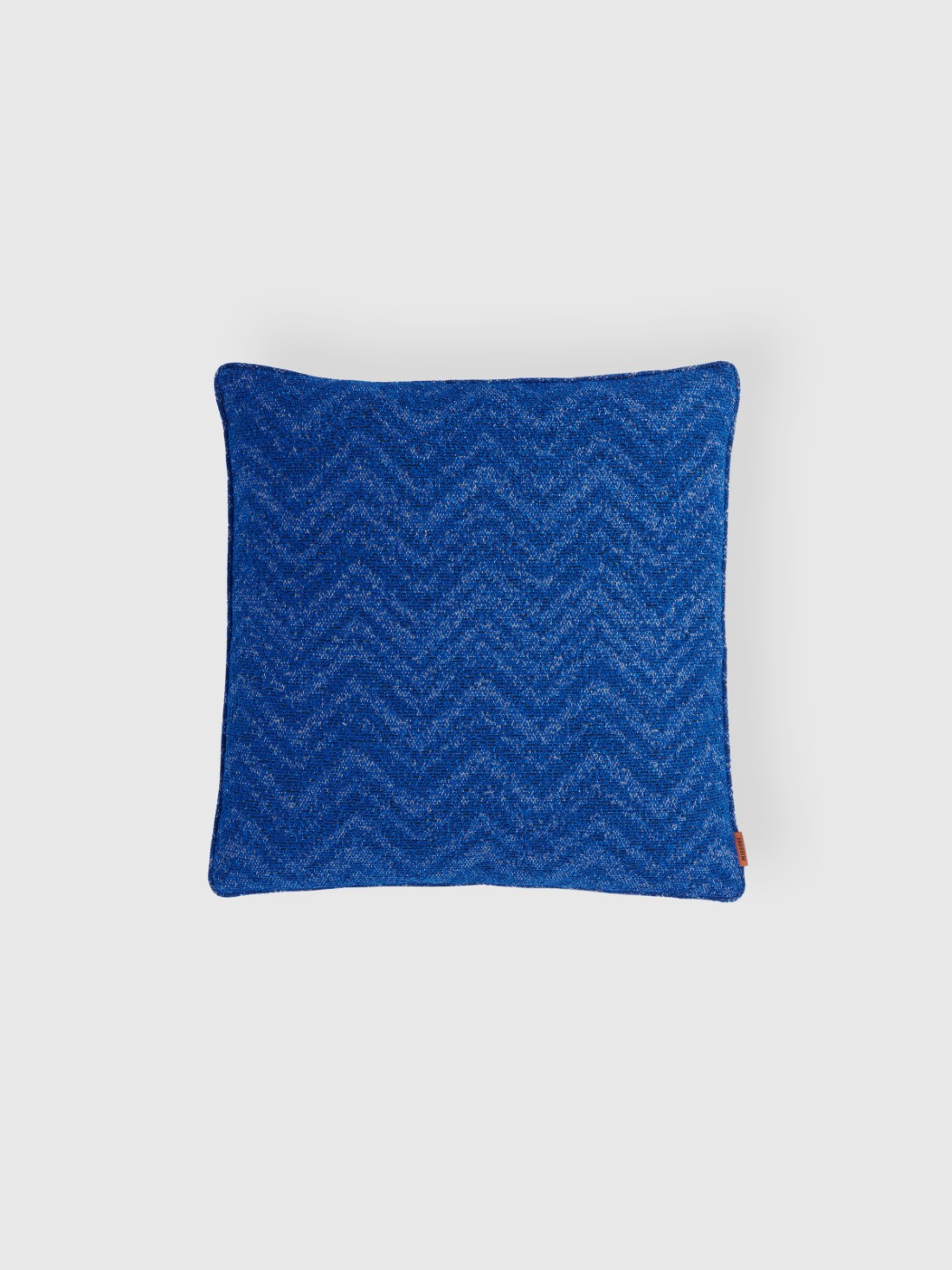 Columbia 40x40 cm chevron bouclé cushion (Blue)