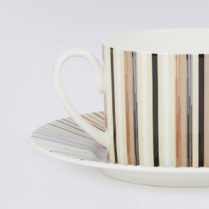 Stripes Jenkins Set of 6 tea cups & saucers (White)