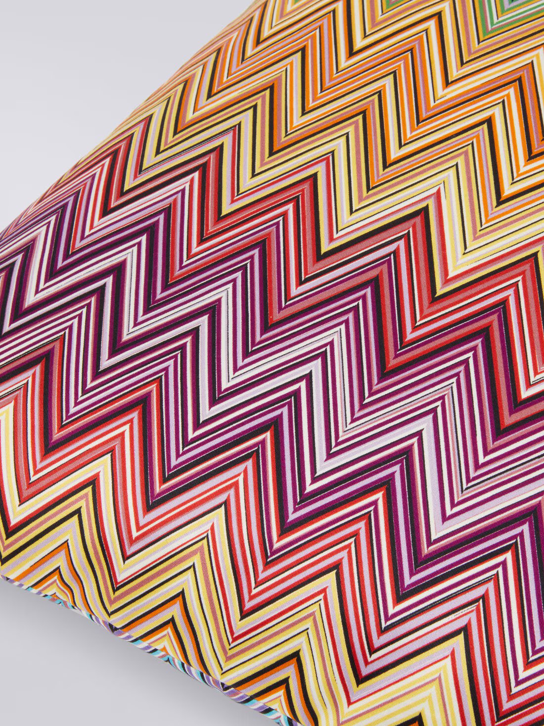 Jarris Cushion 60X60 (Multicoloured)