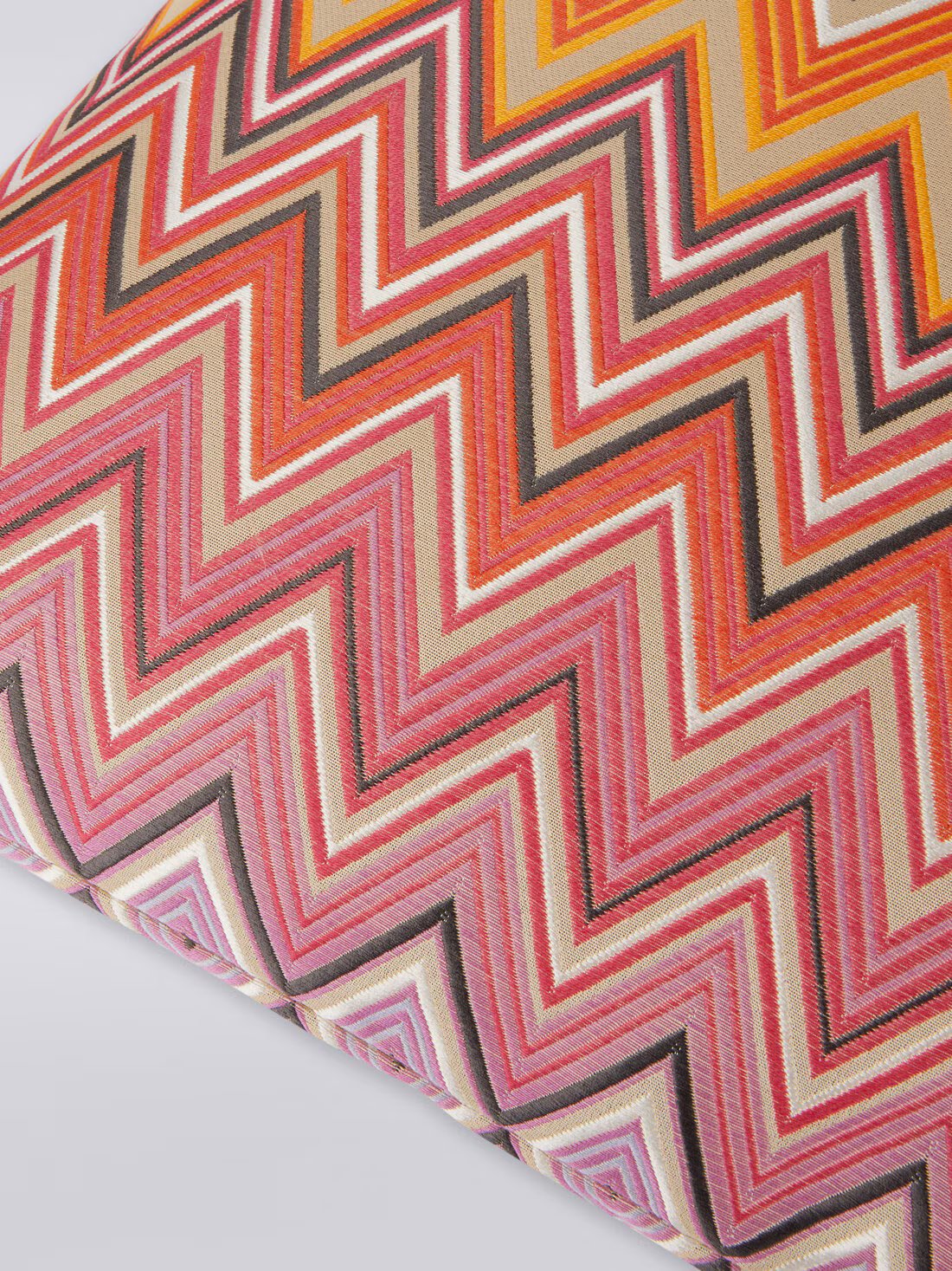 Yanai Cushion 50X50 (Multicoloured)